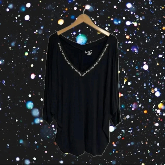 Women’s Plus Size 26/28‎ Black V Neck Tunic Top Jewels Stretch Dolman Whimsigoth - Picture 4 of 12